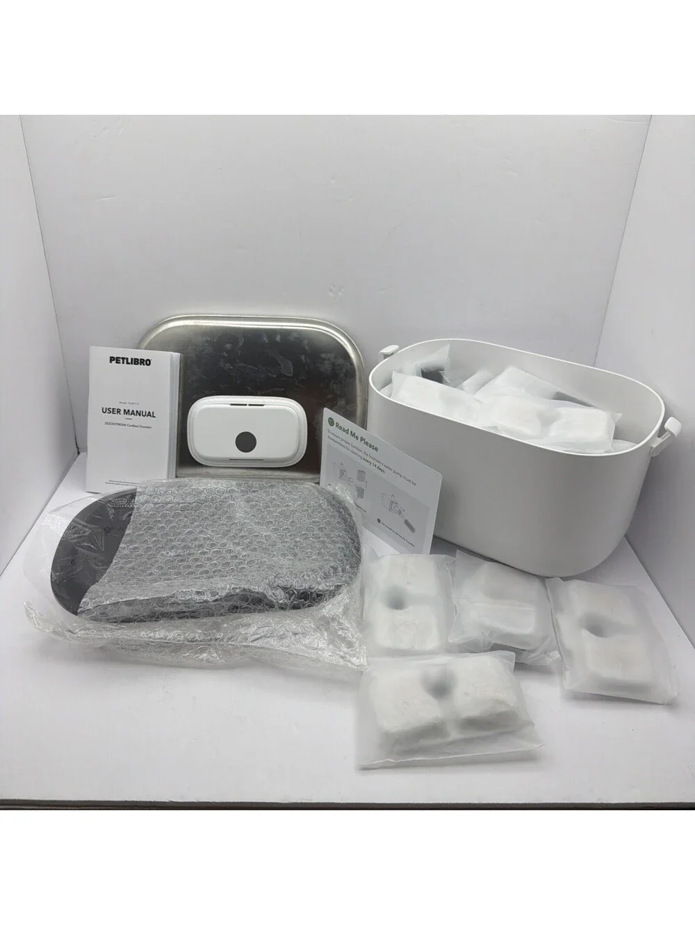 PETLIBRO - Dockstream Stainless Steel 2.5L Cat and Dog Drinking Fountain White
